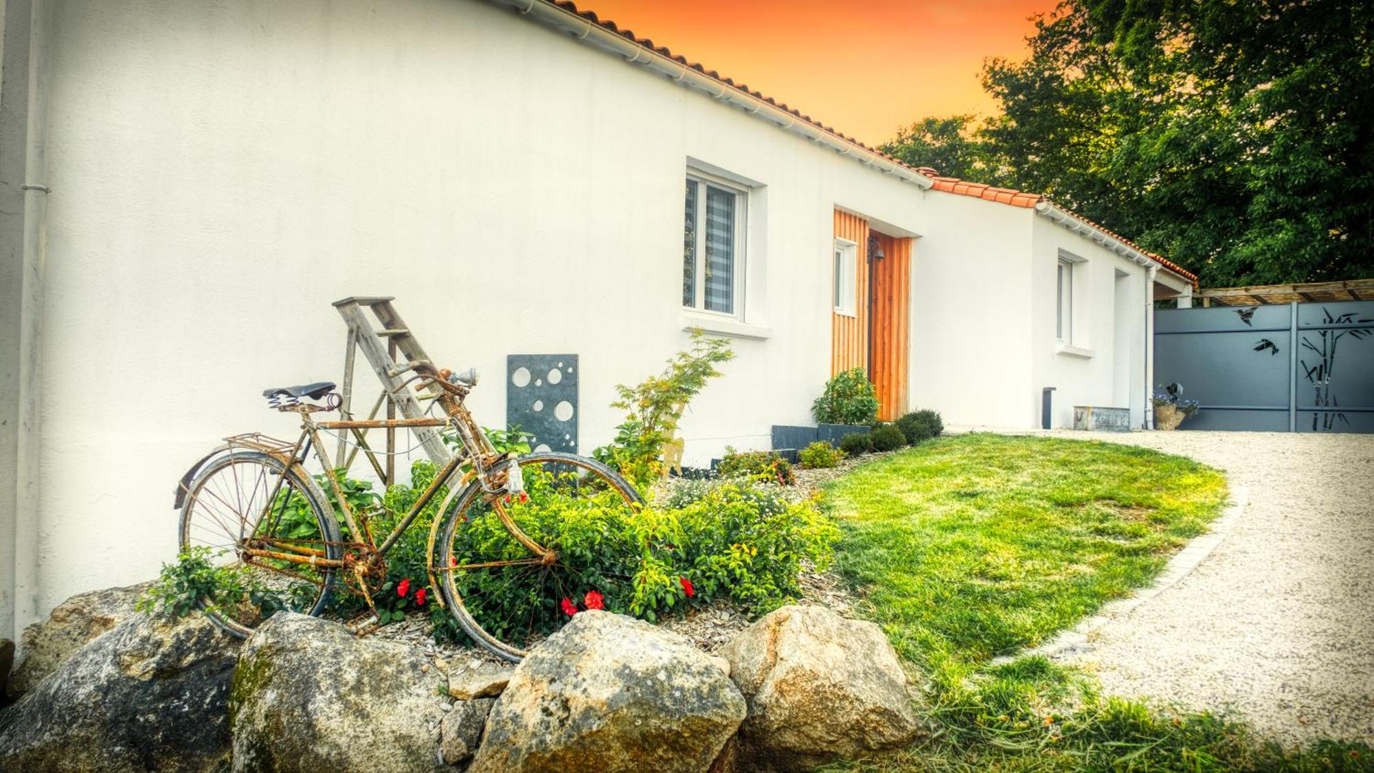 Domaine Du Souvenir Villa Saint-Paul-en-Pareds ภายนอก รูปภาพ